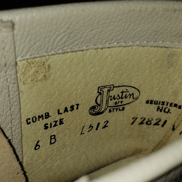 Justin Roper lace up Boots - Picture 6 of 7